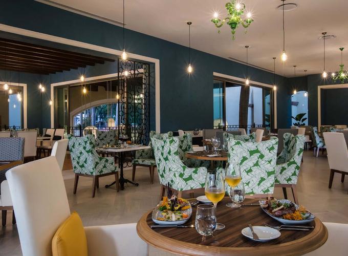 La Catrina Krystal Grand® Puerto Vallarta La Catrina Krystal Grand® Puerto Vallarta