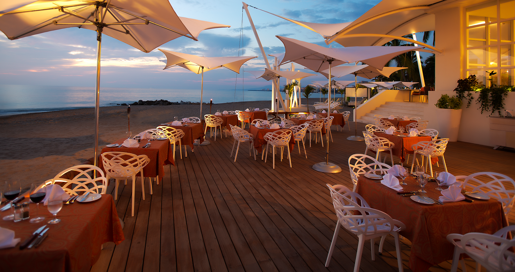 Krystal Grand® Puerto Vallarta Krystal Grand® Puerto Vallarta